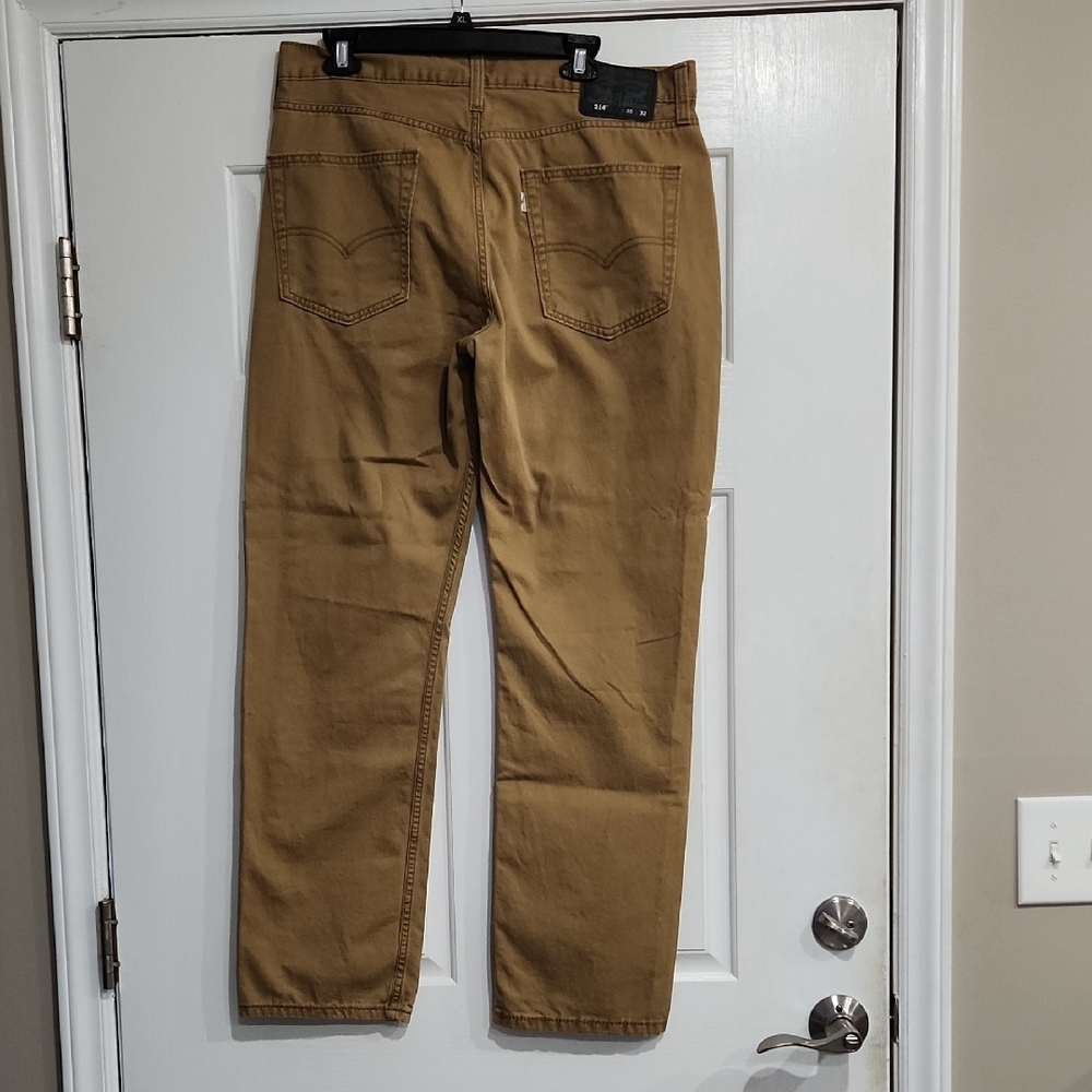 Men's Levi's 514 36 X 32 Excellent Condition